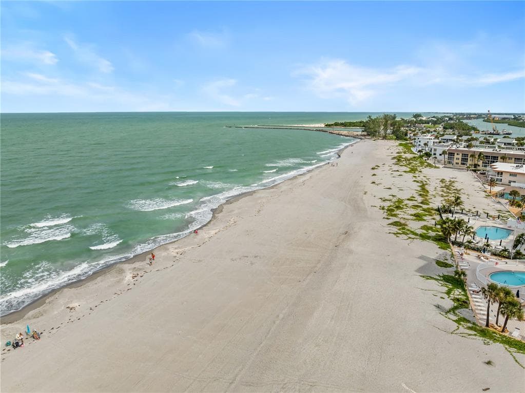 1205 TARPON CENTER DRIVE C1 photo 5