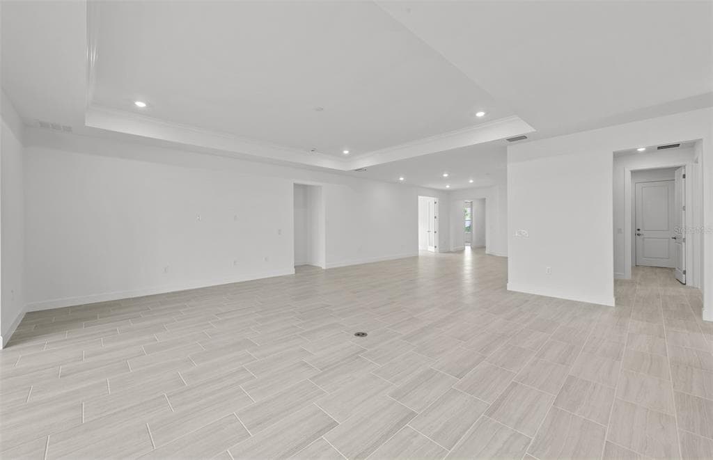16526 ENNIS PLACE photo 16