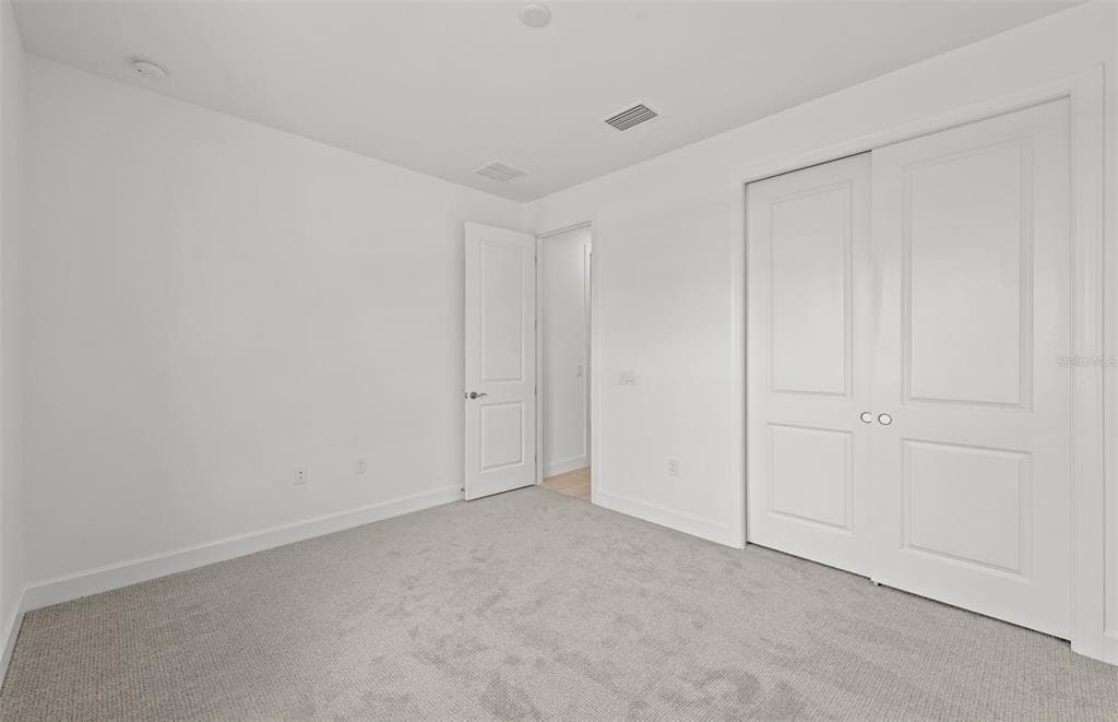 16526 ENNIS PLACE photo 8