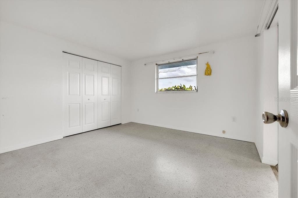 3395 PINETREE STREET photo 20