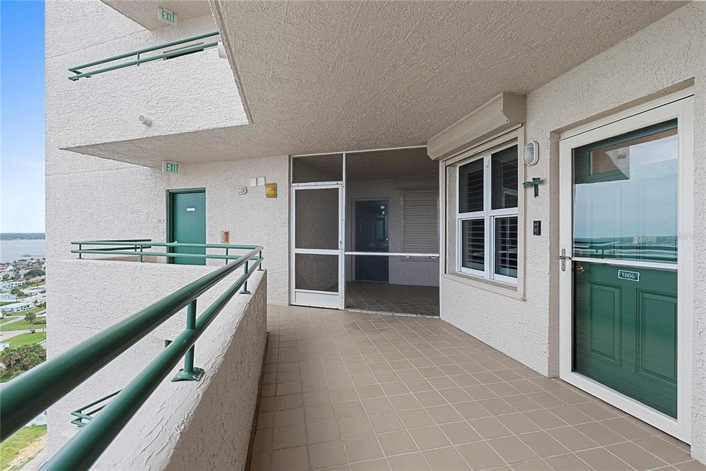 3315 S ATLANTIC AVENUE 1806 photo 3