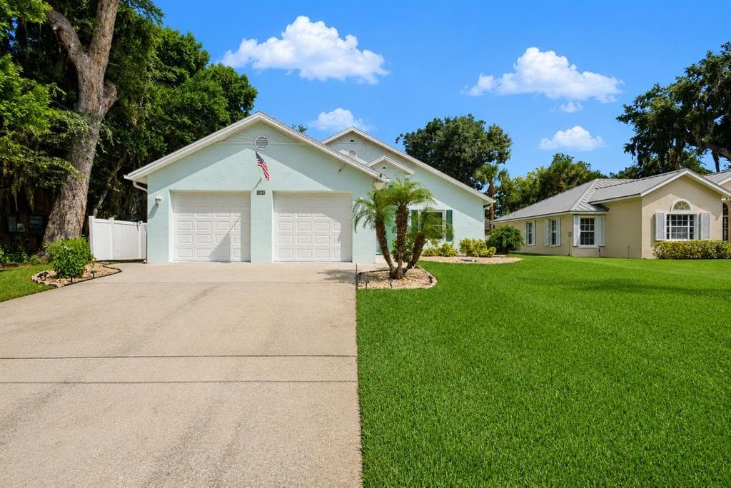 173 FLAMINGO RD photo 1