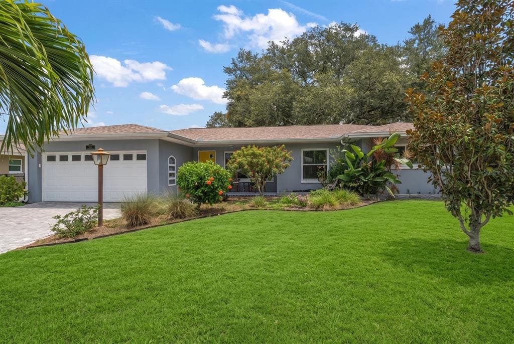 101 S NEPTUNE AVENUE photo 1