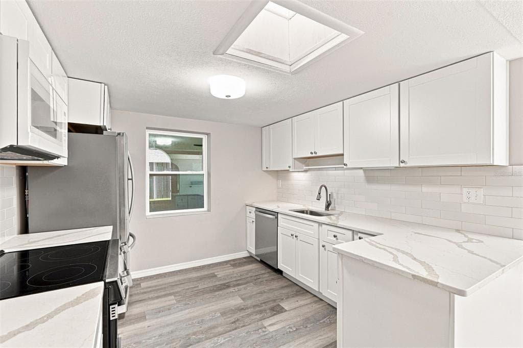 1005 ALSTON LANE photo 16