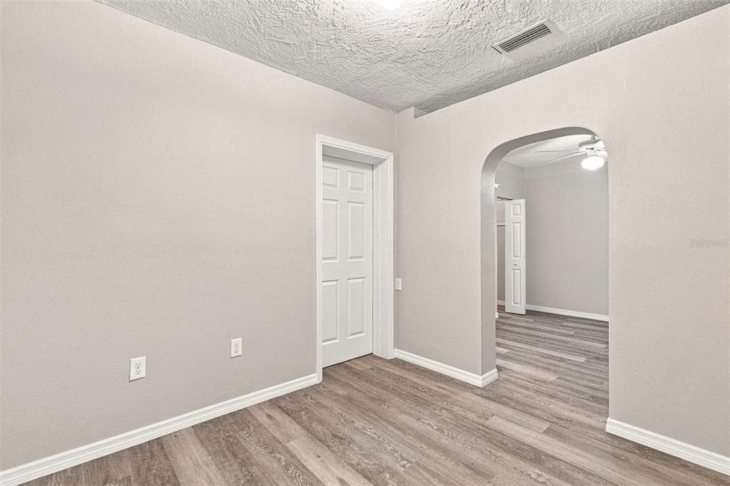 1005 ALSTON LANE photo 24