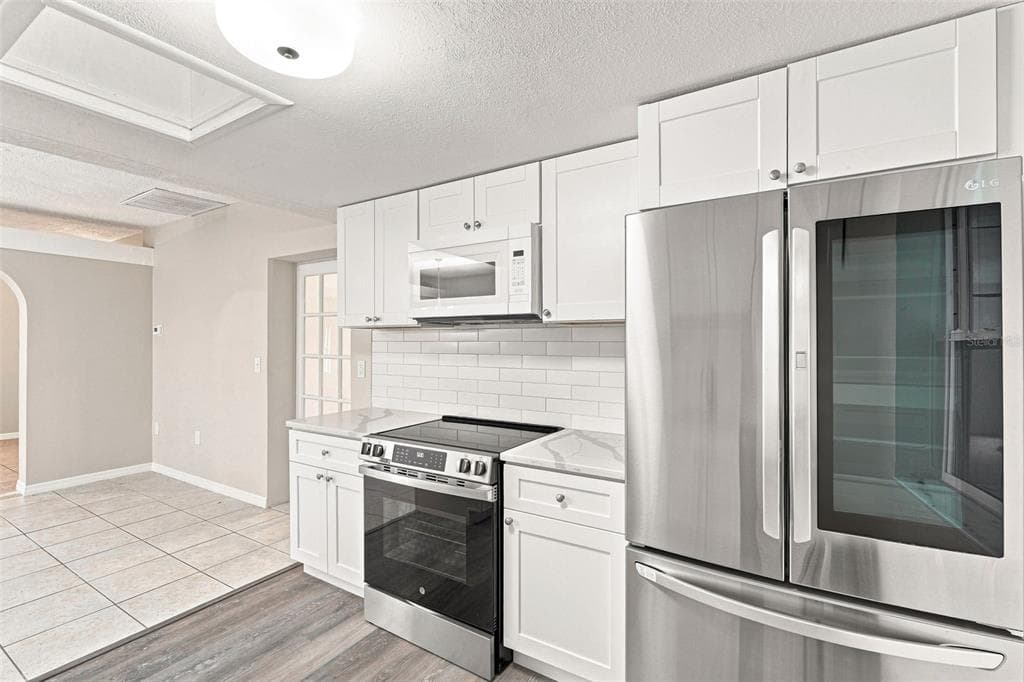1005 ALSTON LANE photo 18