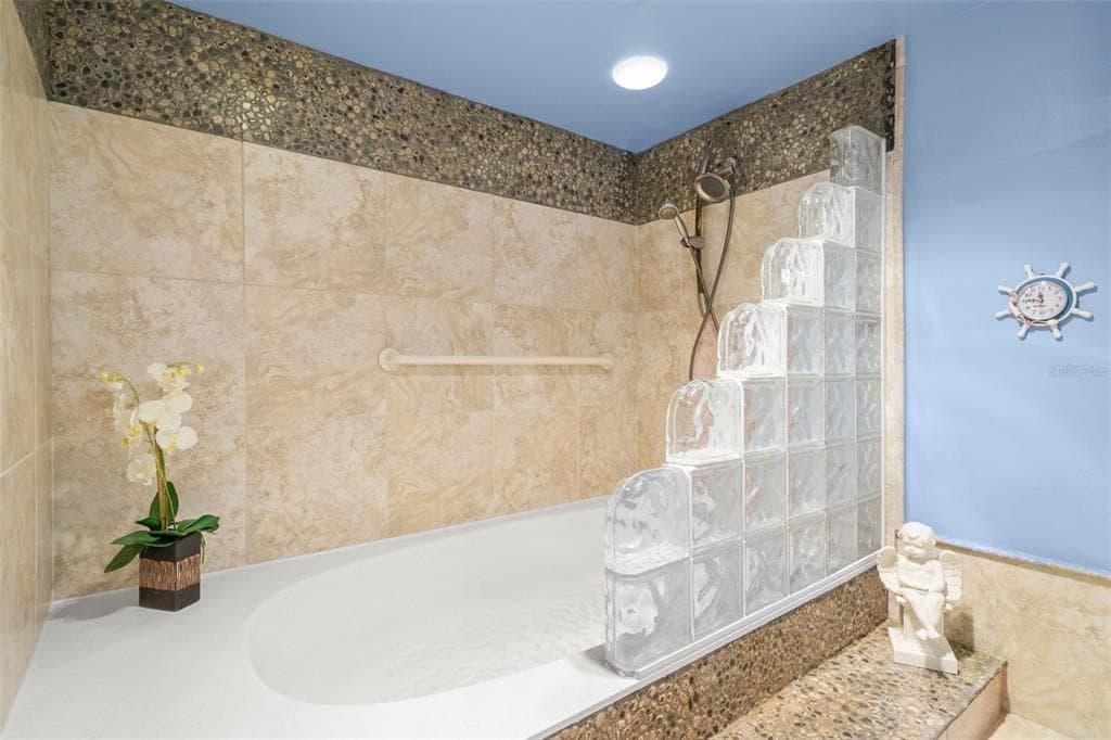 80 ROGERS STREET 3A photo 23