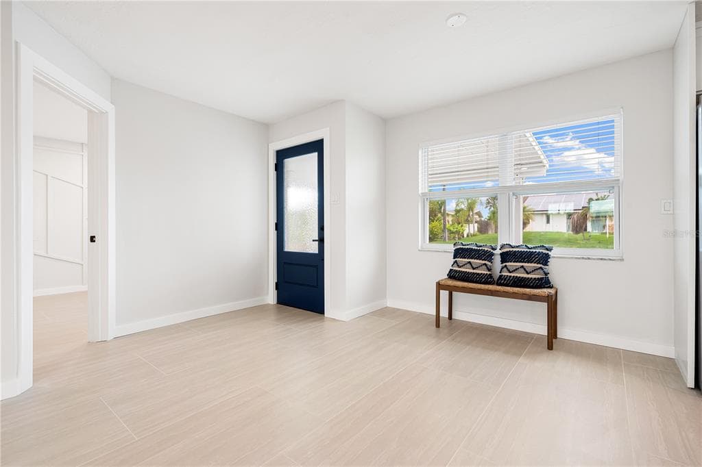 5004 ARLINGTON ROAD photo 17