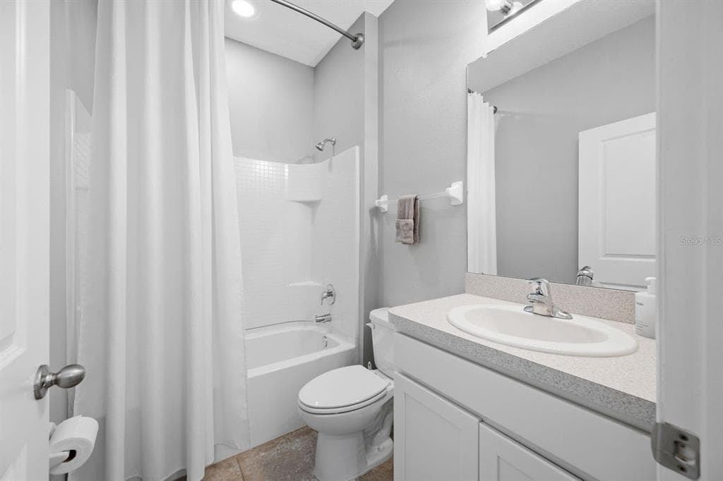 6549 DEVESTA LOOP photo 10