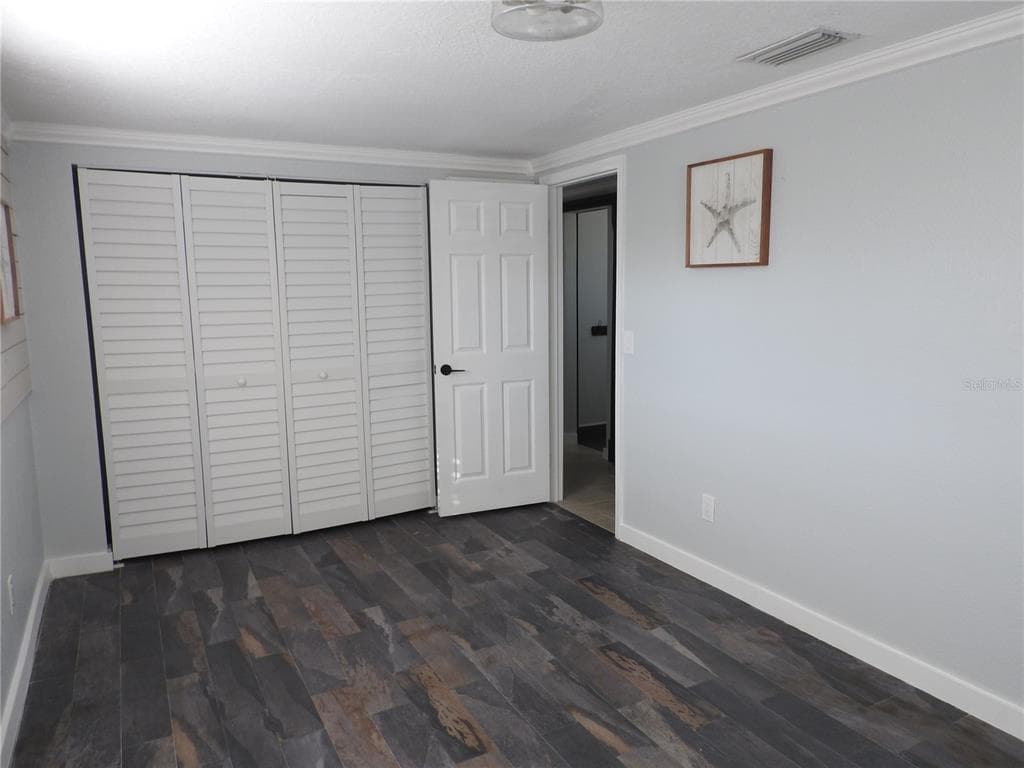 8822 ROCKY CREEK DRIVE photo 17