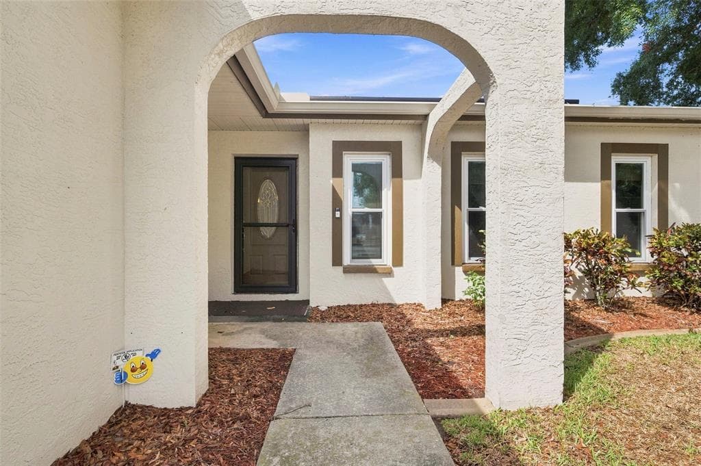 2460 BEACON GROVES BOULEVARD photo 6