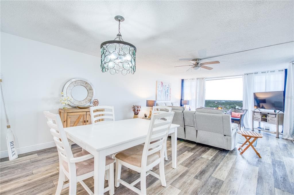 7400 SUN ISLAND DRIVE S 709 photo 16