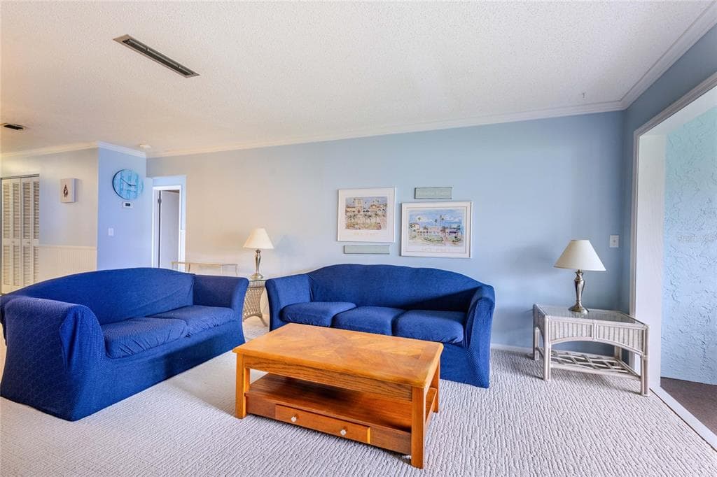 1640 STICKNEY POINT ROAD 201 photo 14