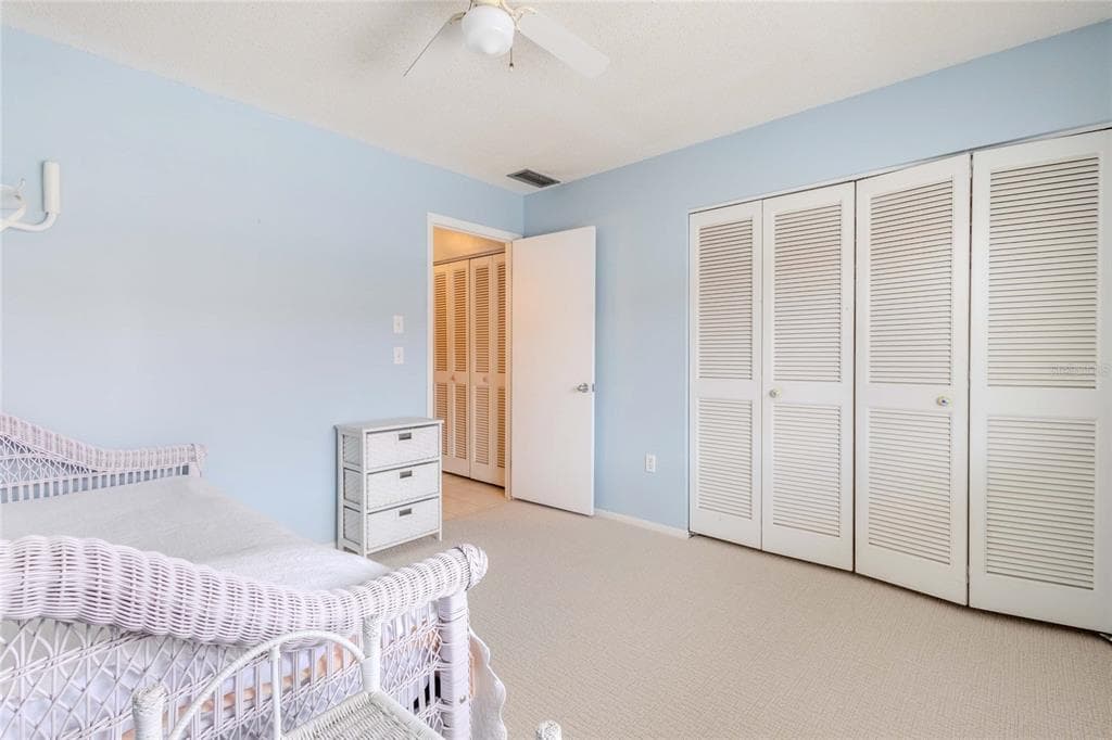 1640 STICKNEY POINT ROAD 201 photo 19