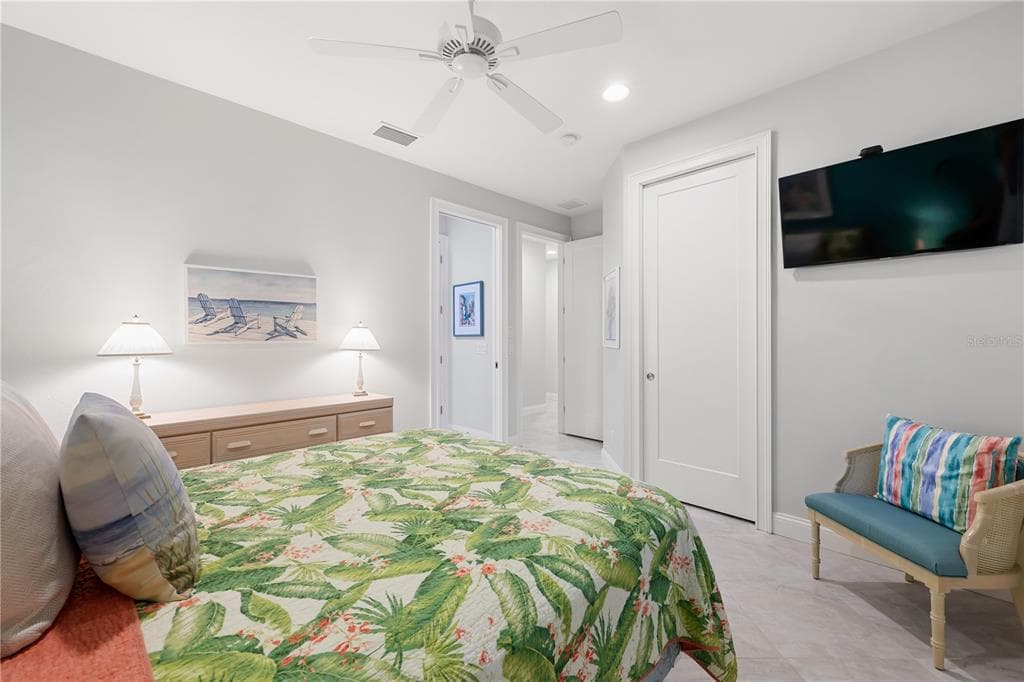 5072 SAN MASSIMO DRIVE photo 25
