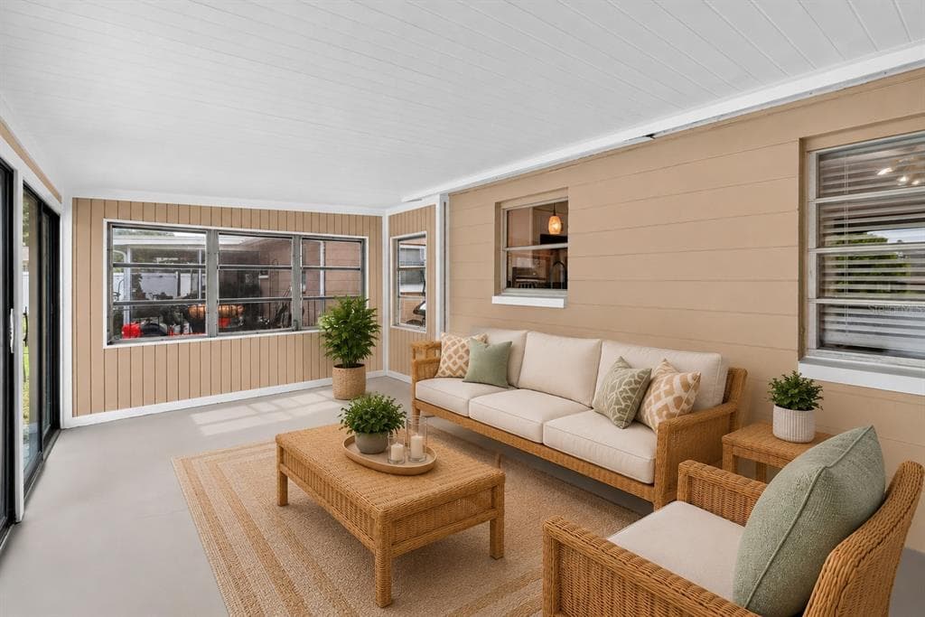 2044 PAMELA DRIVE photo 23