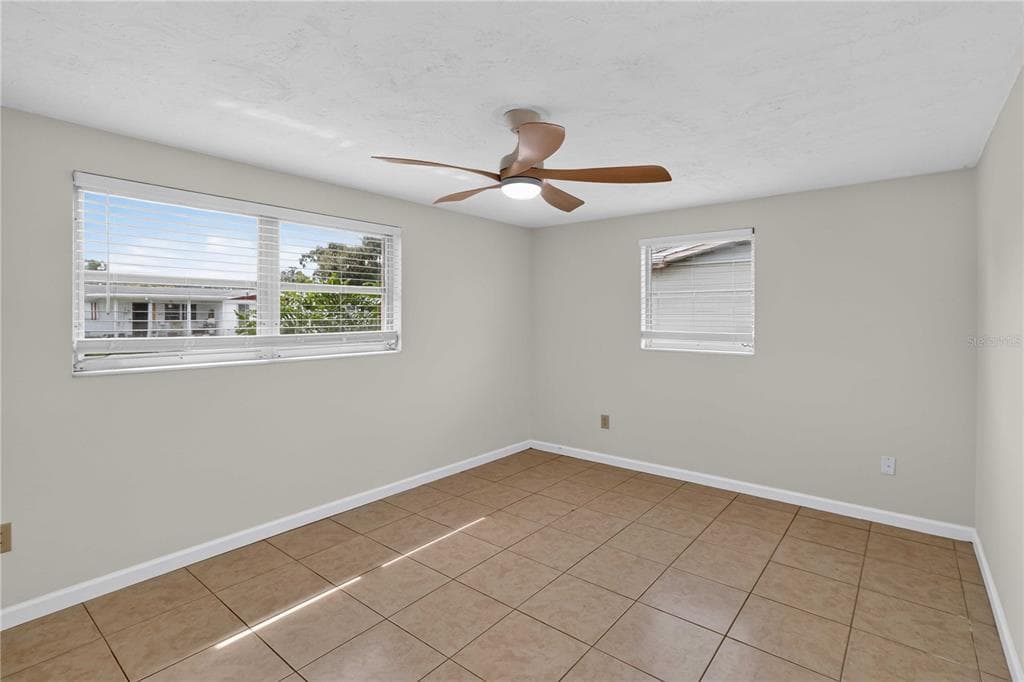 2044 PAMELA DRIVE photo 18