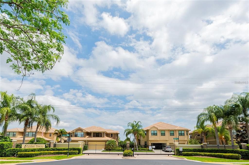 8218 CAPONATA BOULEVARD photo 2