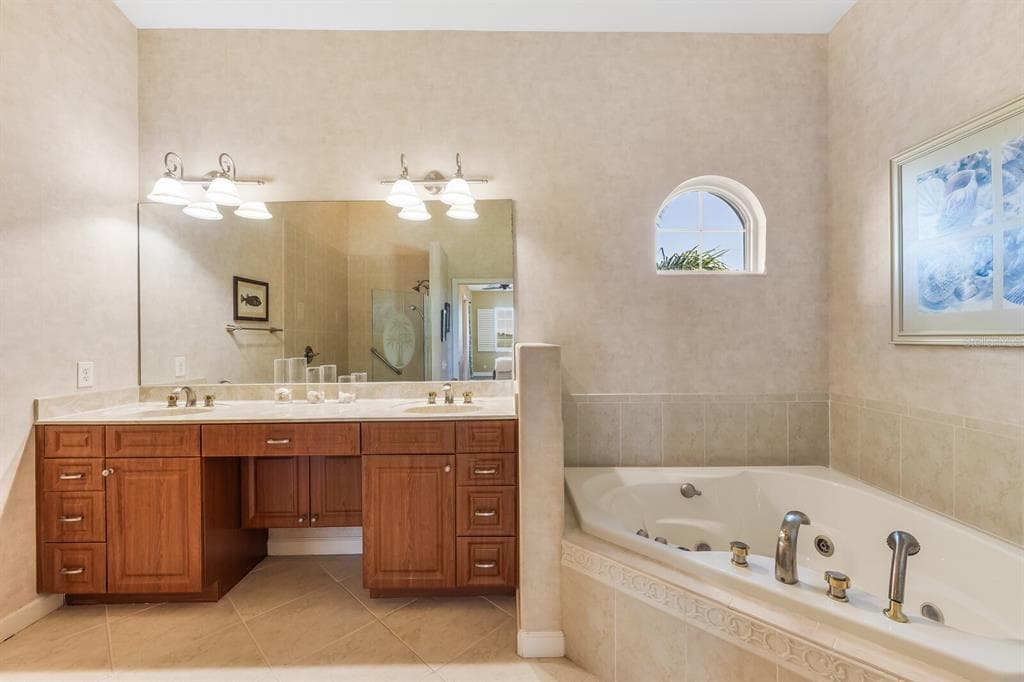 390 CORAL CREEK DRIVE photo 22