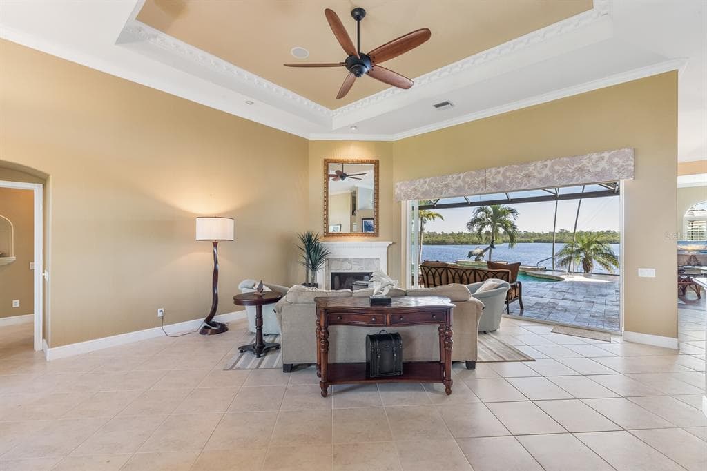 390 CORAL CREEK DRIVE photo 10