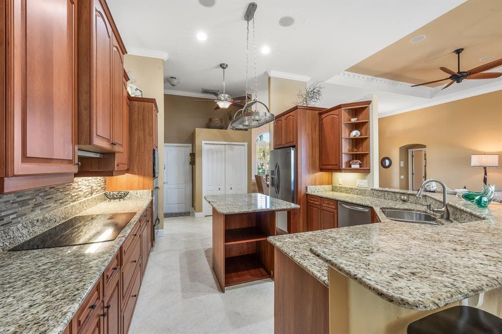 390 CORAL CREEK DRIVE photo 14