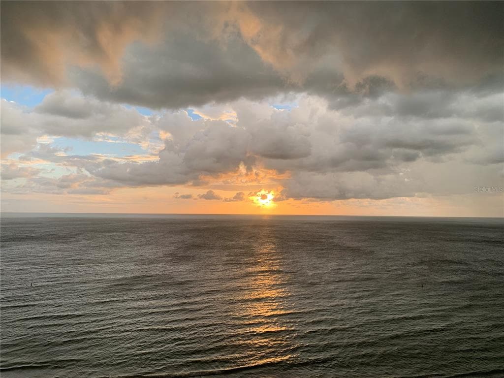 1600 GULF BOULEVARD 911 photo 8