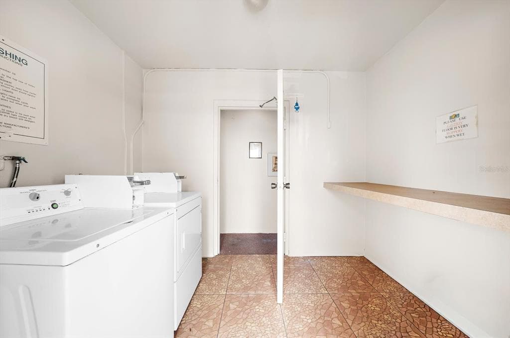 868 BAYWAY BOULEVARD 307 photo 23