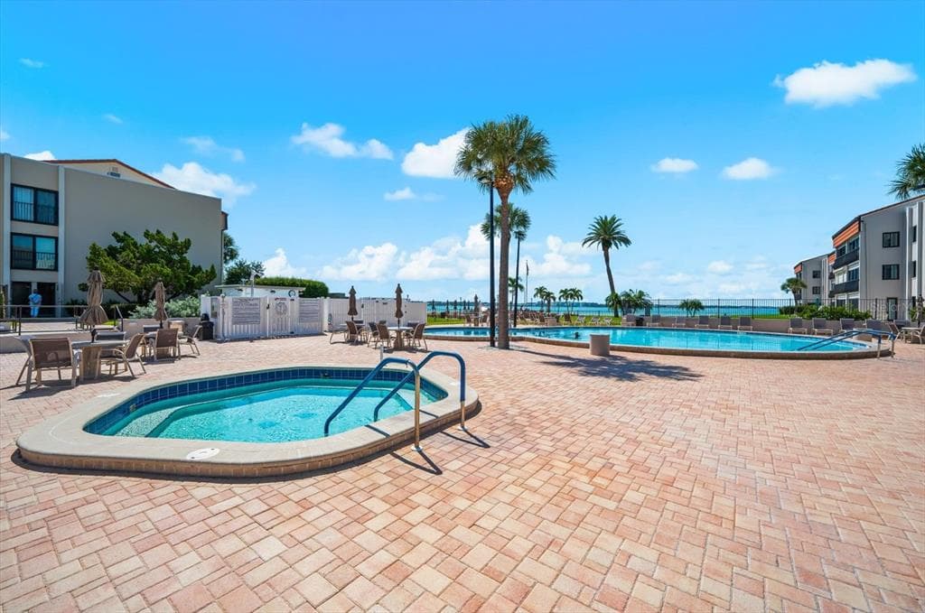 868 BAYWAY BOULEVARD 307 photo 22