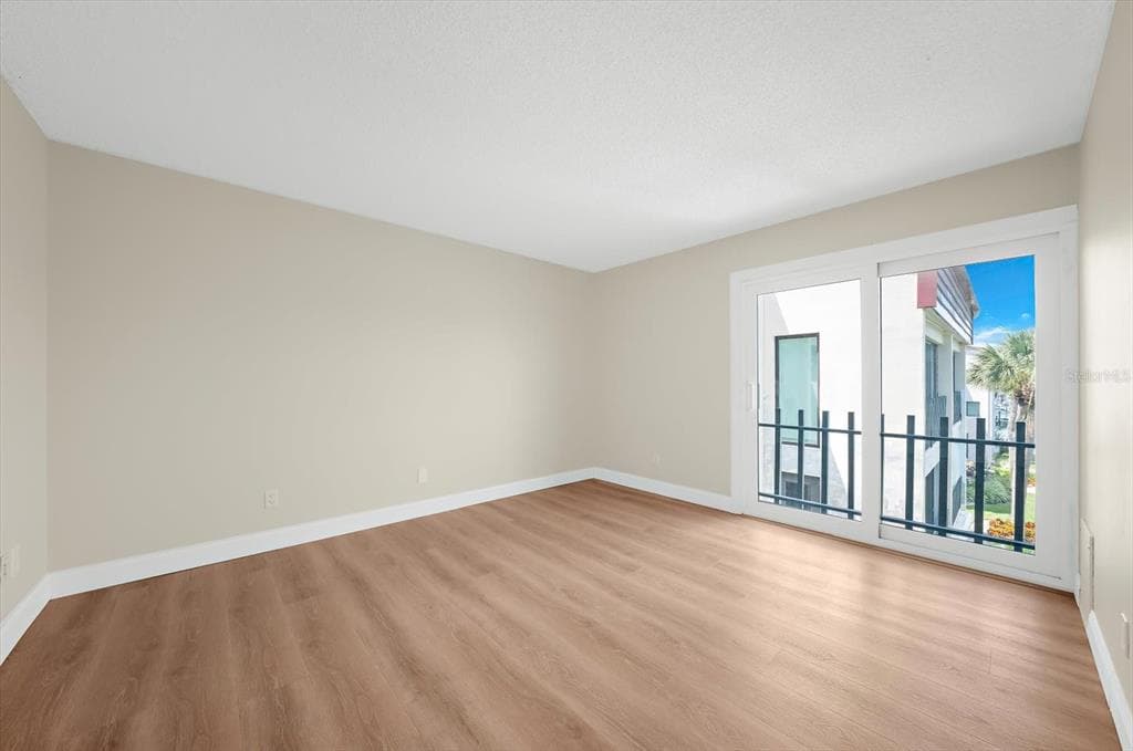 868 BAYWAY BOULEVARD 307 photo 9