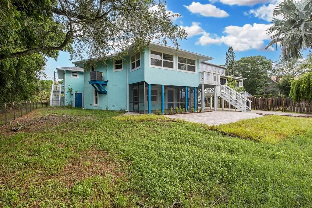 2030 GULFVIEW DRIVE photo 23