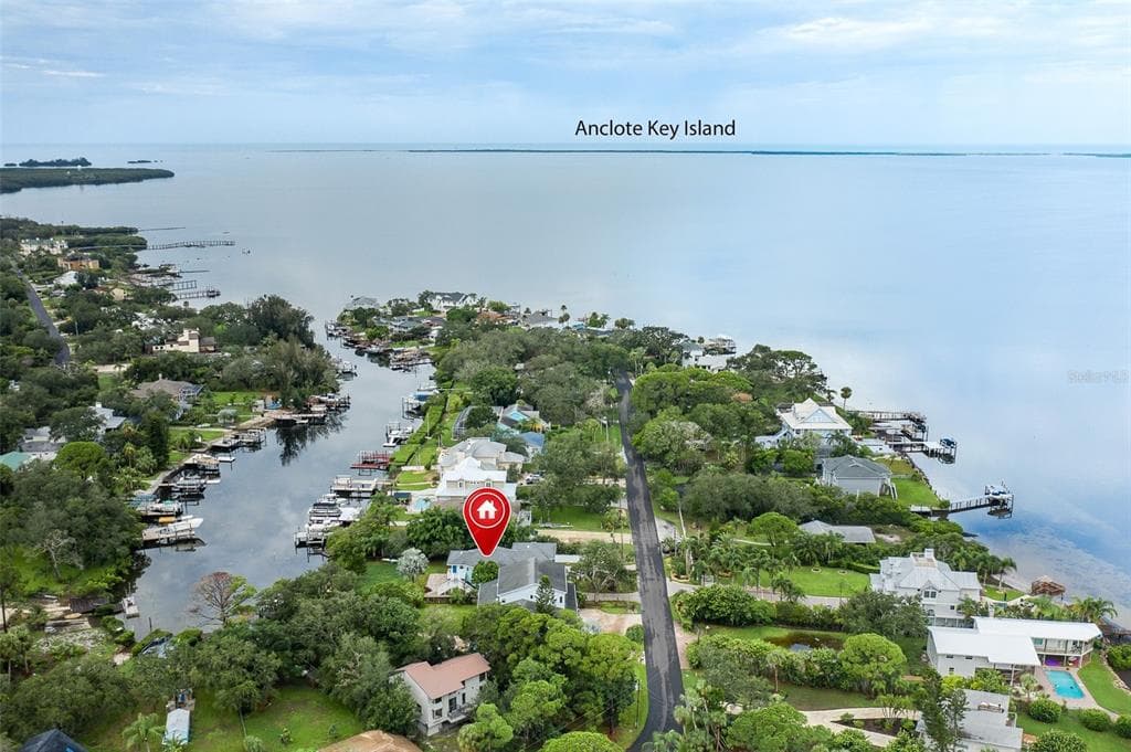 2030 GULFVIEW DRIVE photo 9