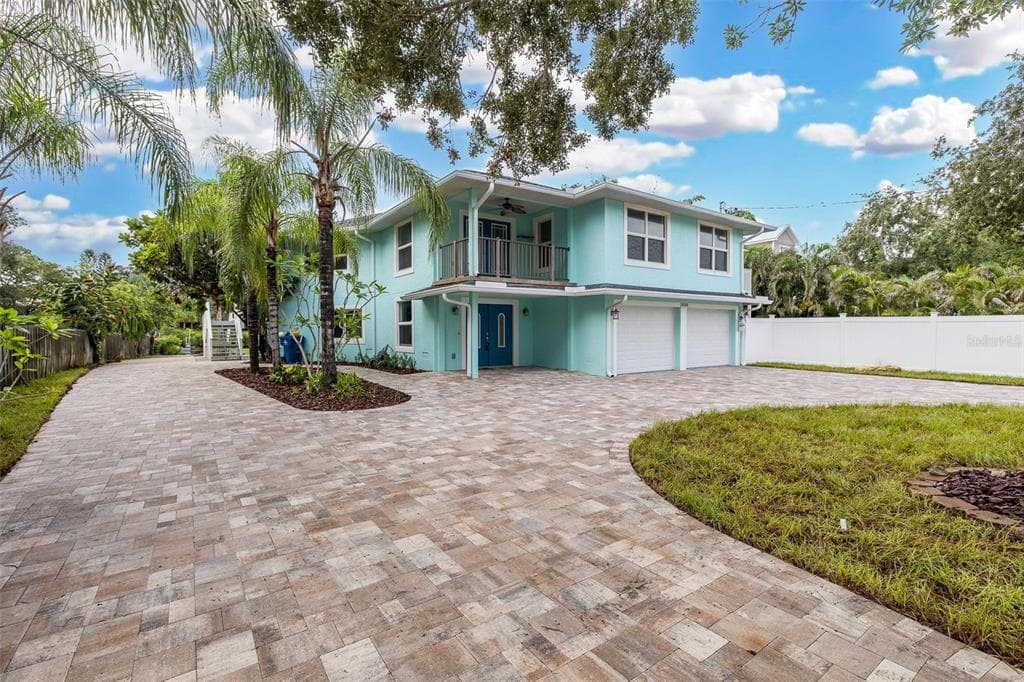 2030 GULFVIEW DRIVE photo 14