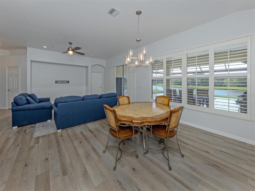 129 TREVISO COURT photo 16