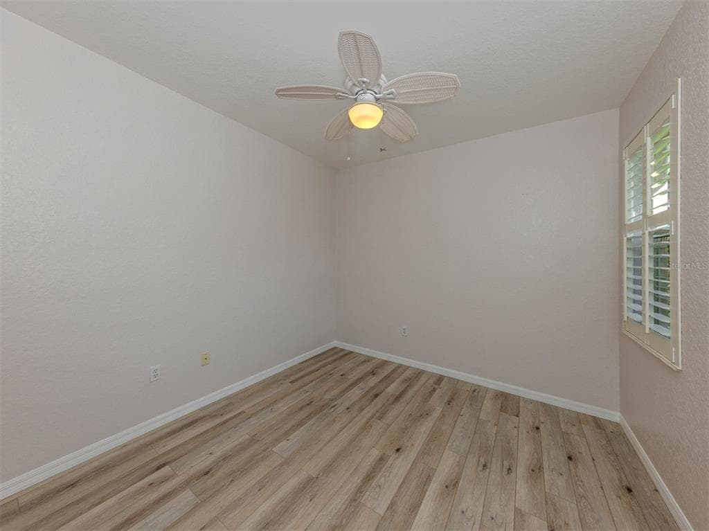 129 TREVISO COURT photo 21