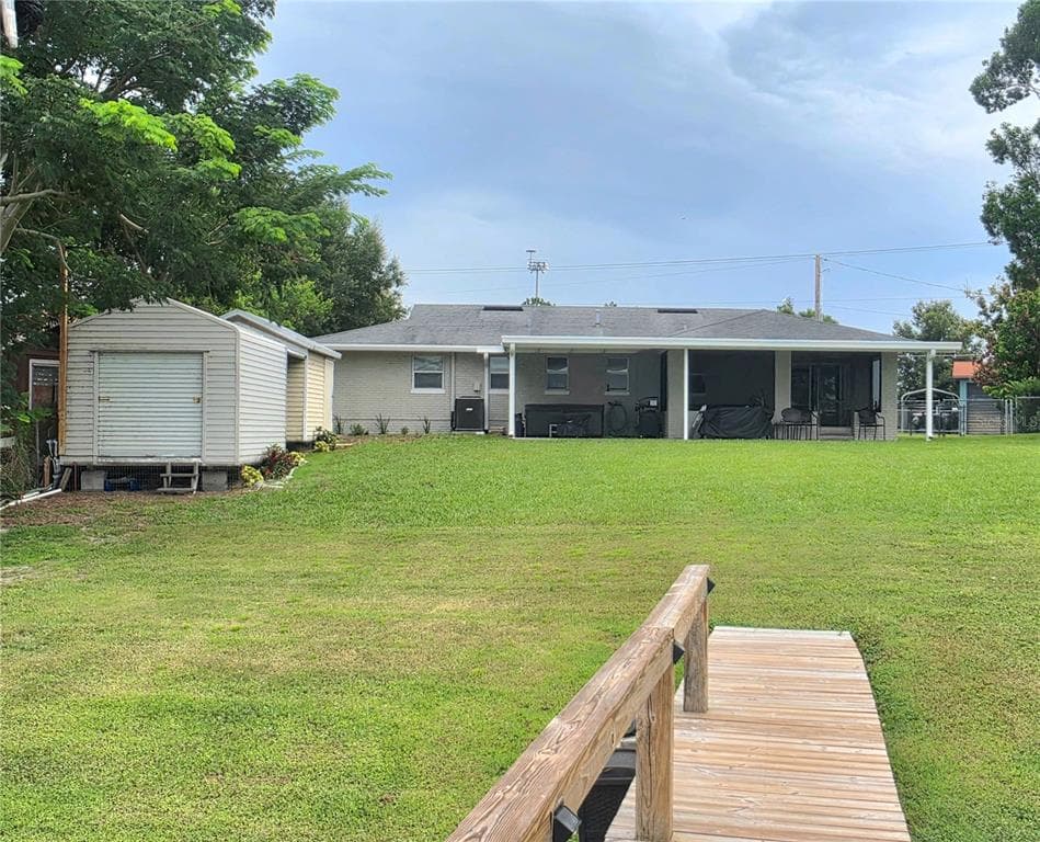 1380 EAGLE AVENUE E photo 23
