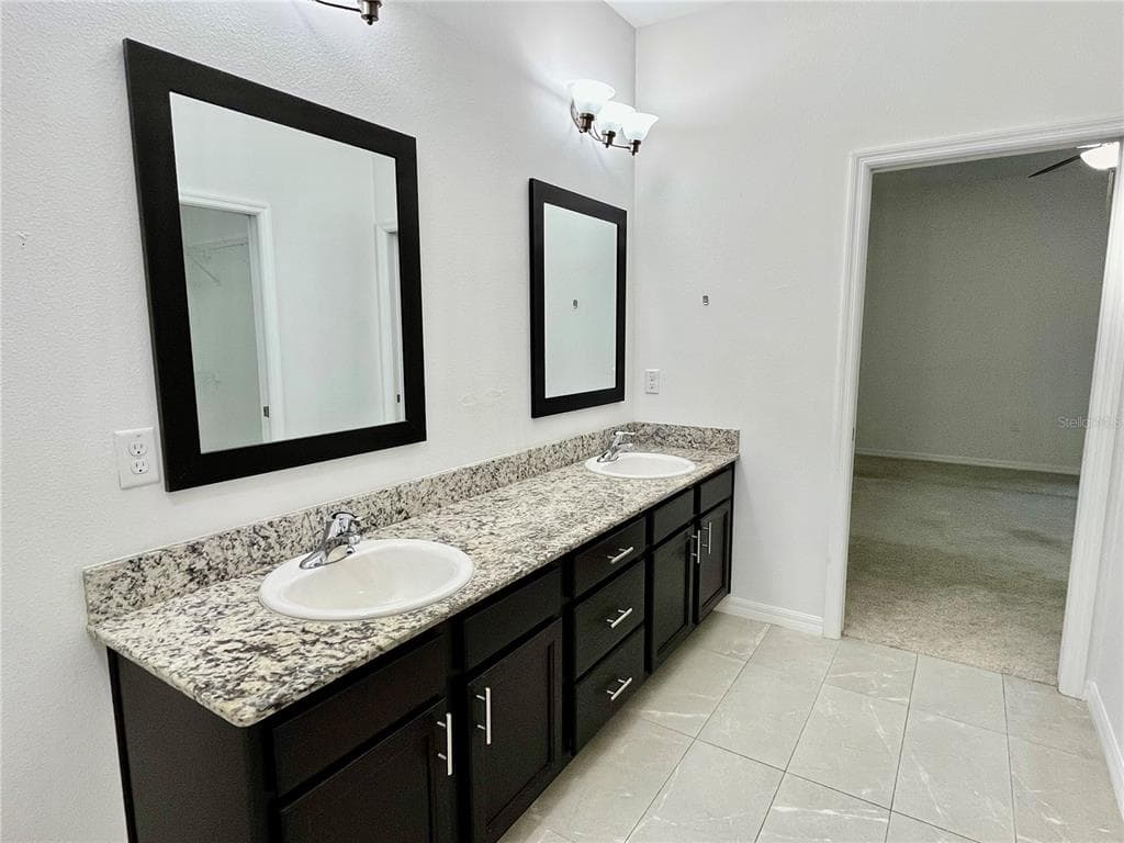 13554 MARILYN COURT photo 22