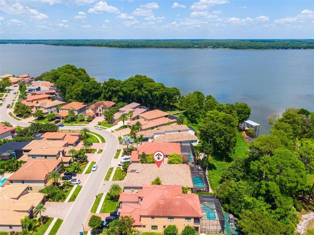 2622 GRAND LAKESIDE DRIVE photo 2