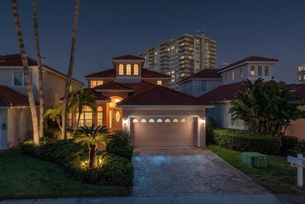 1620 SAND KEY ESTATES COURT photo 2