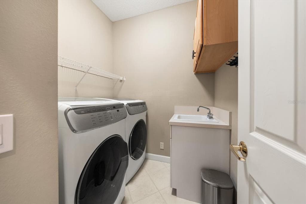 1620 SAND KEY ESTATES COURT photo 25