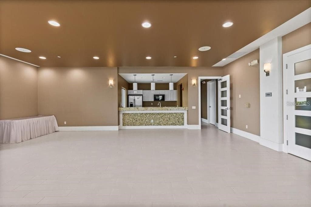 241 RIVERSIDE DRIVE 2308 photo 17