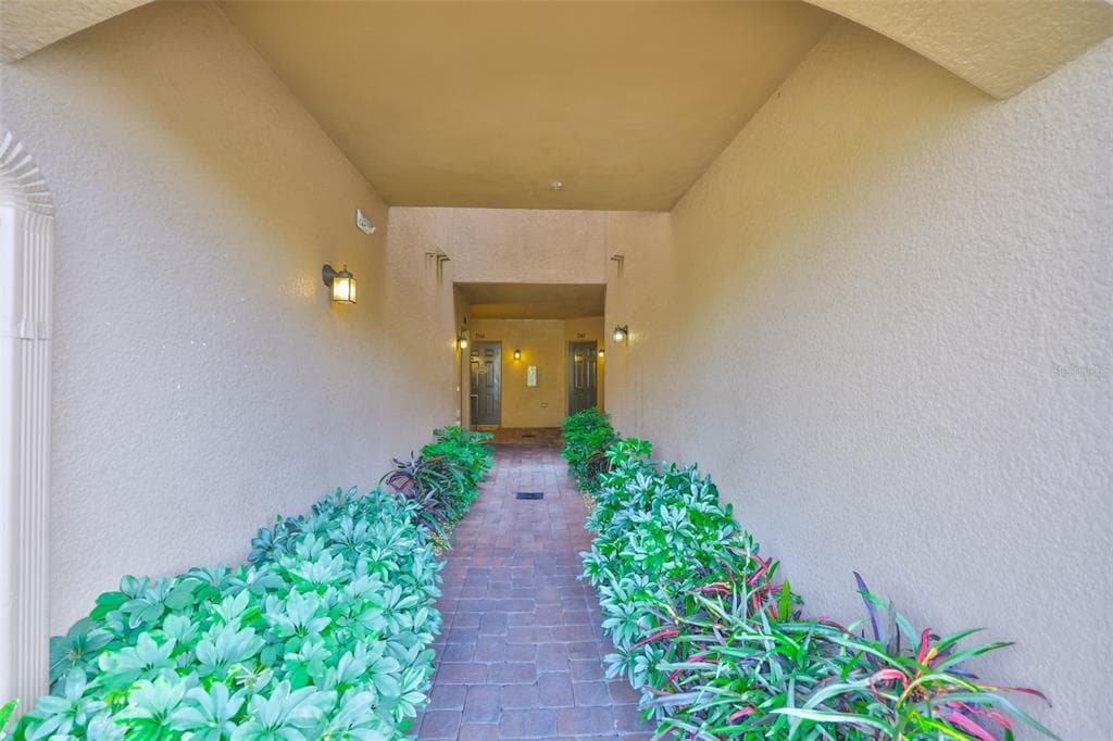 7344 SKYBIRD ROAD photo 2