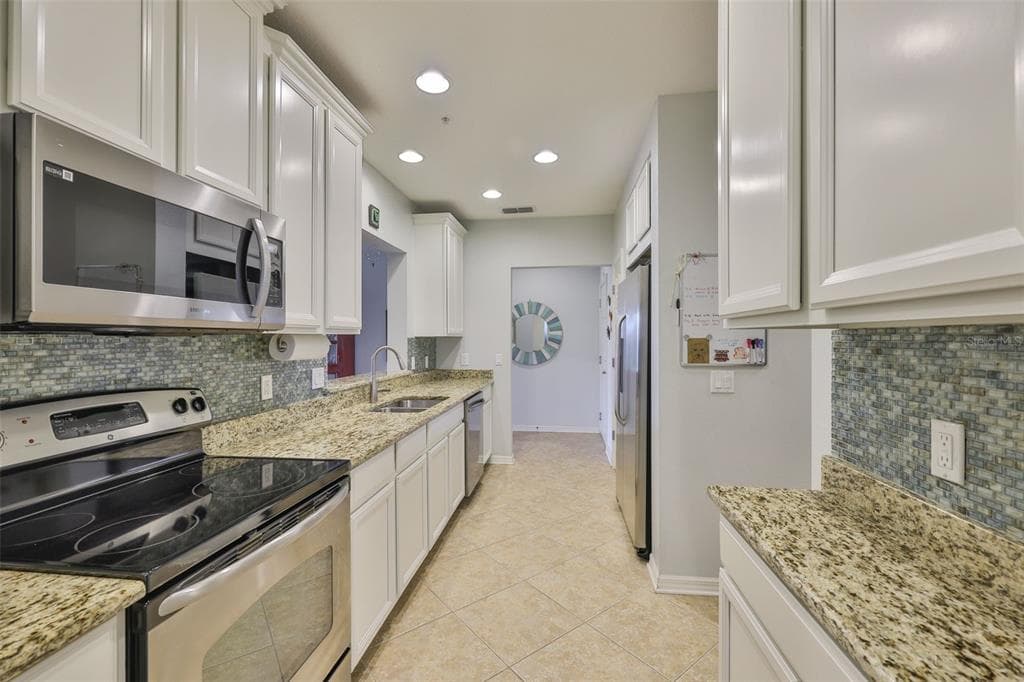 7344 SKYBIRD ROAD photo 13