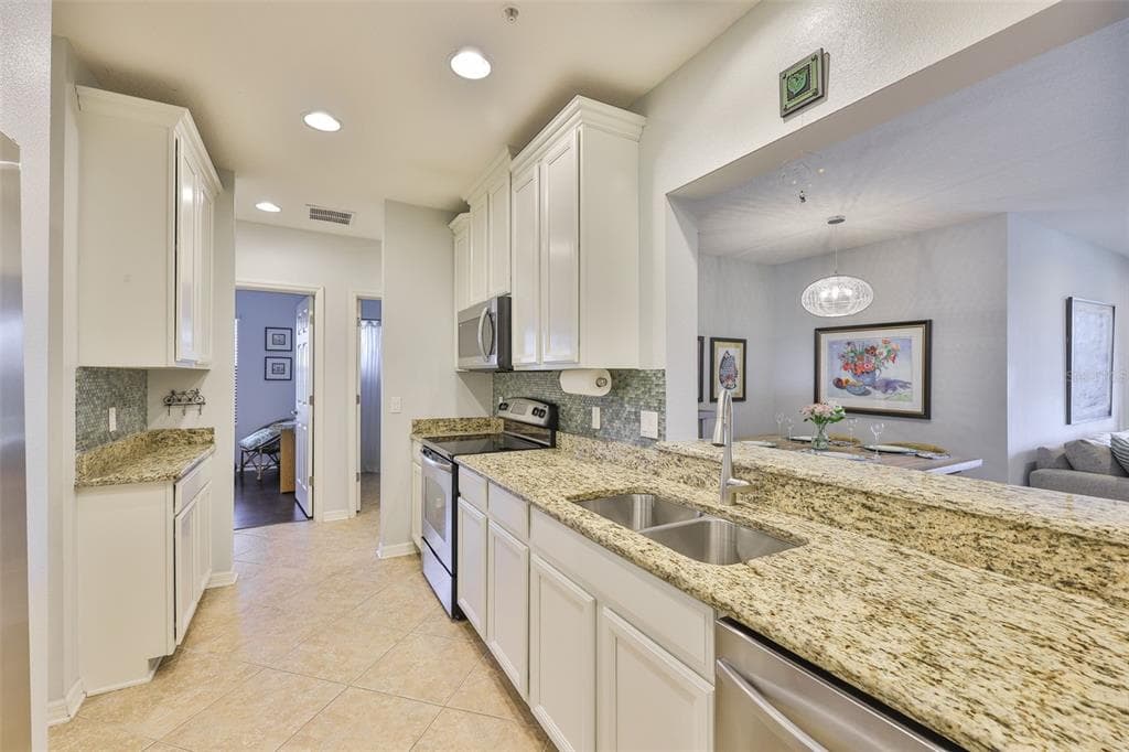 7344 SKYBIRD ROAD photo 12