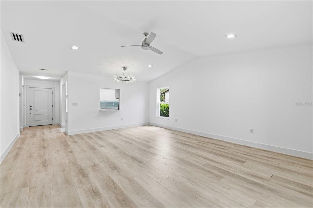 4756 OAK HILL DRIVE 16 photo 9