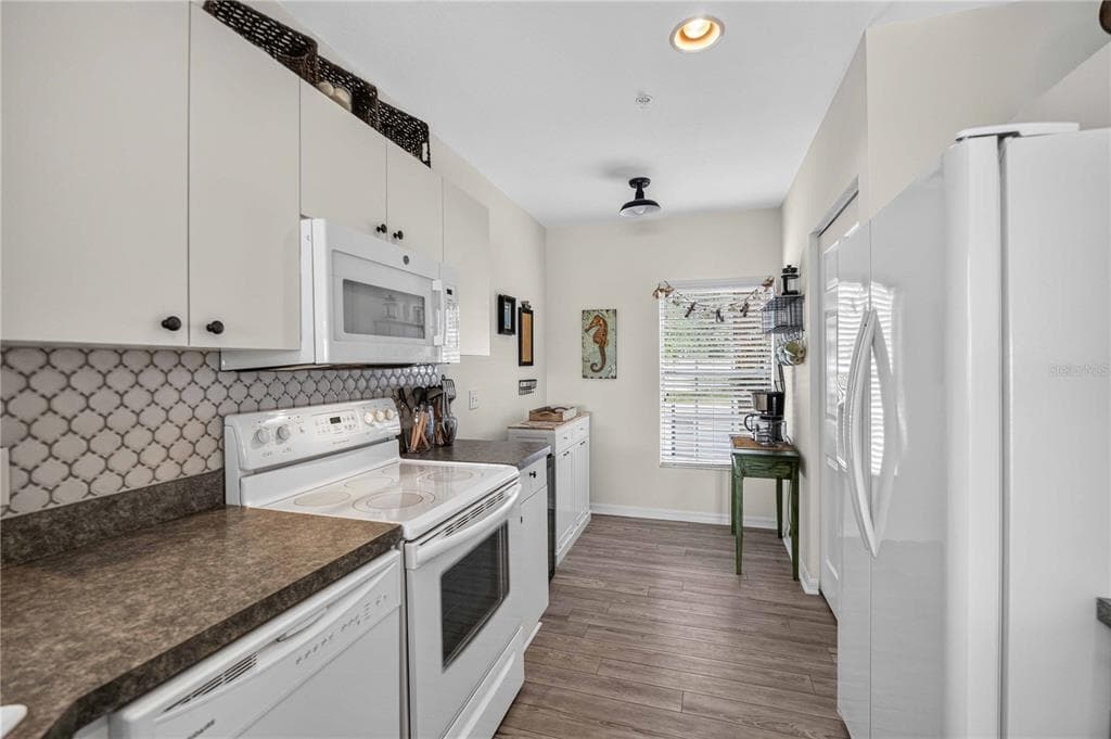 2160 HERON LAKE DRIVE 108 photo 23