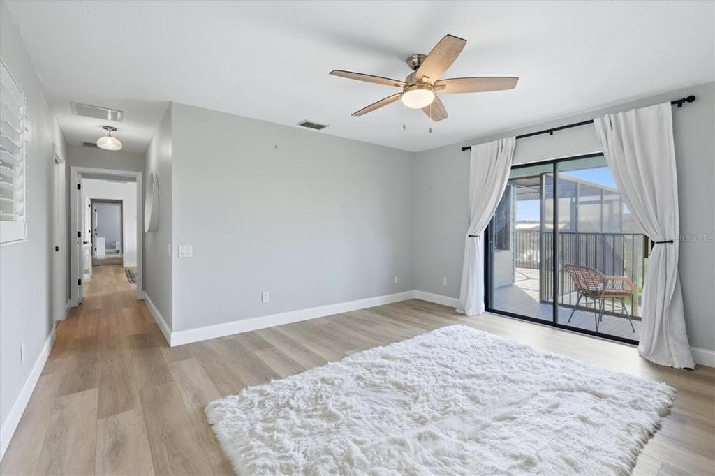 1649 MANOR ROAD photo 12