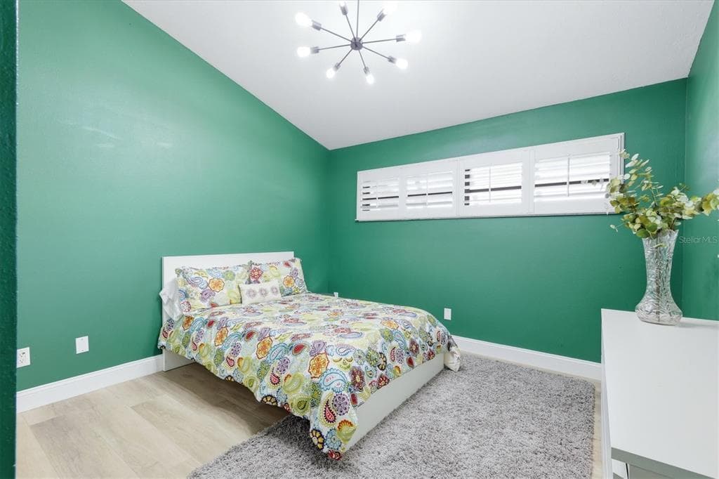 1649 MANOR ROAD photo 15