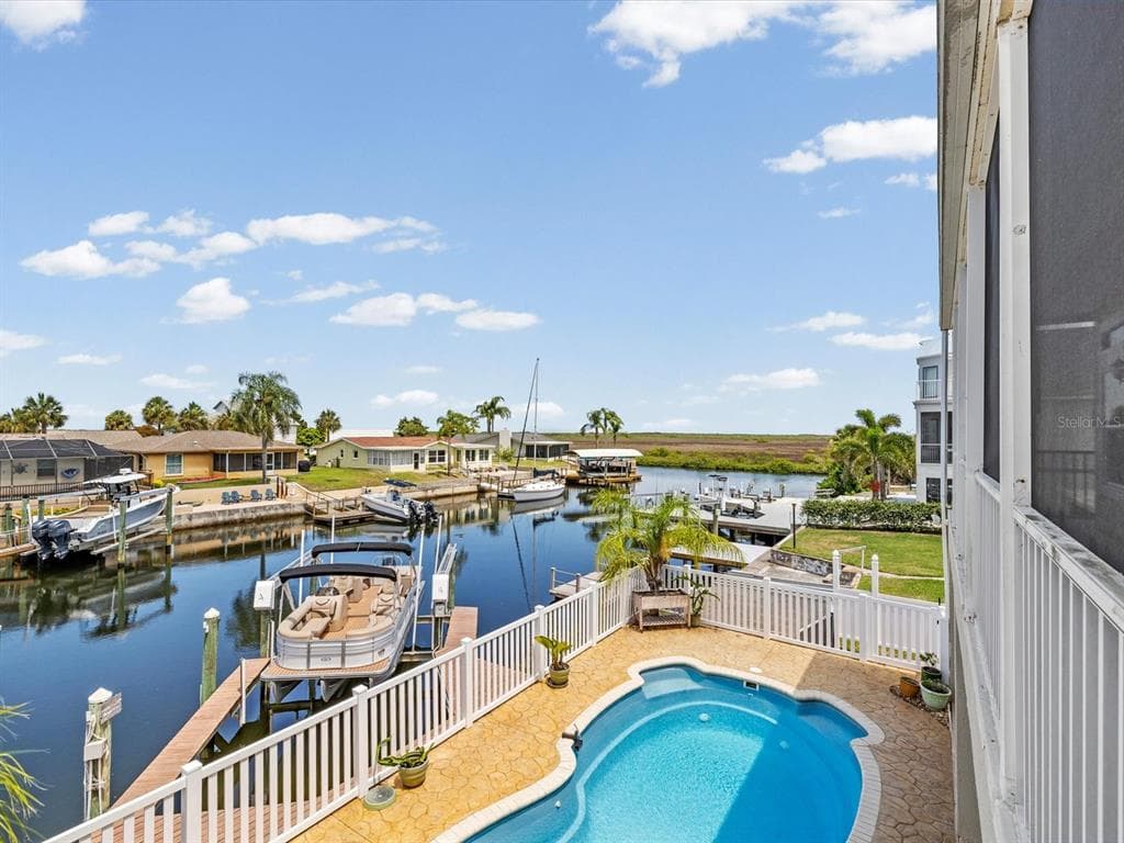 15709 CENTURY DRIVE photo 23