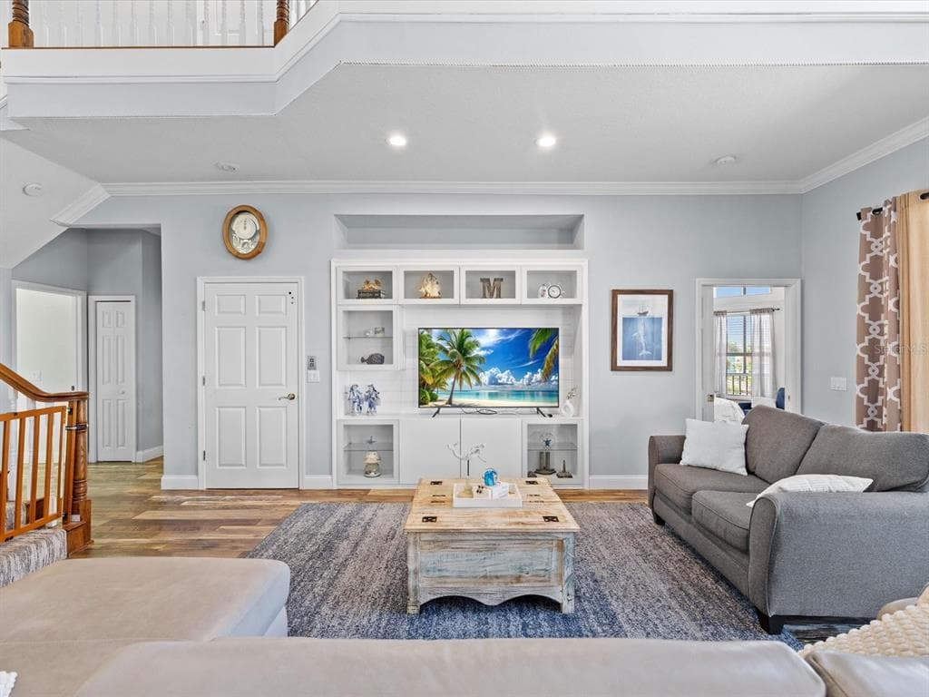 15709 CENTURY DRIVE photo 7