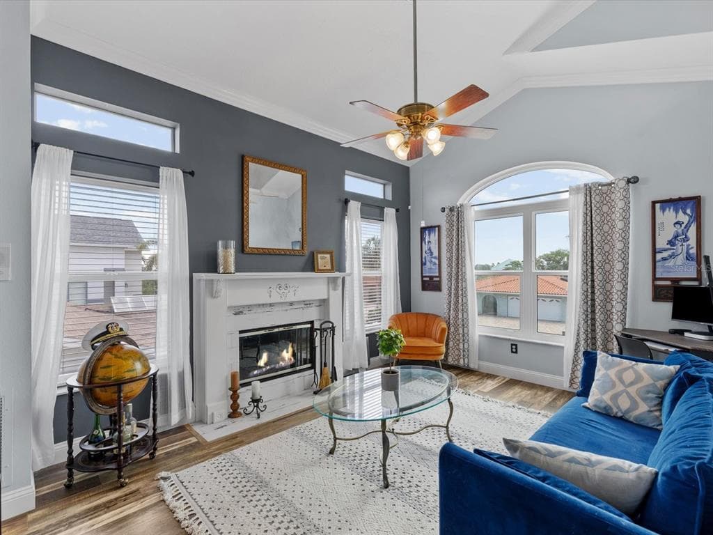 15709 CENTURY DRIVE photo 9